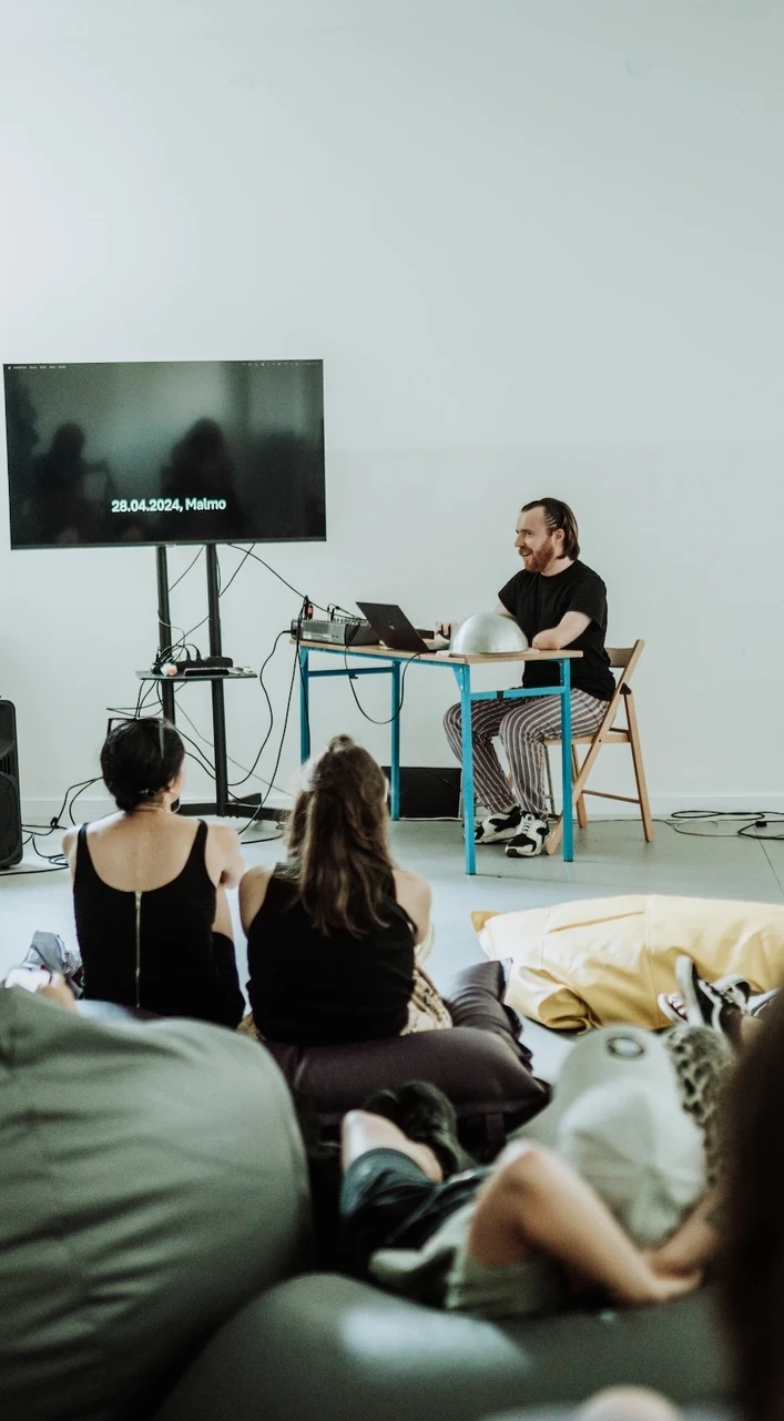 Reason NOW! Filip Pawlak